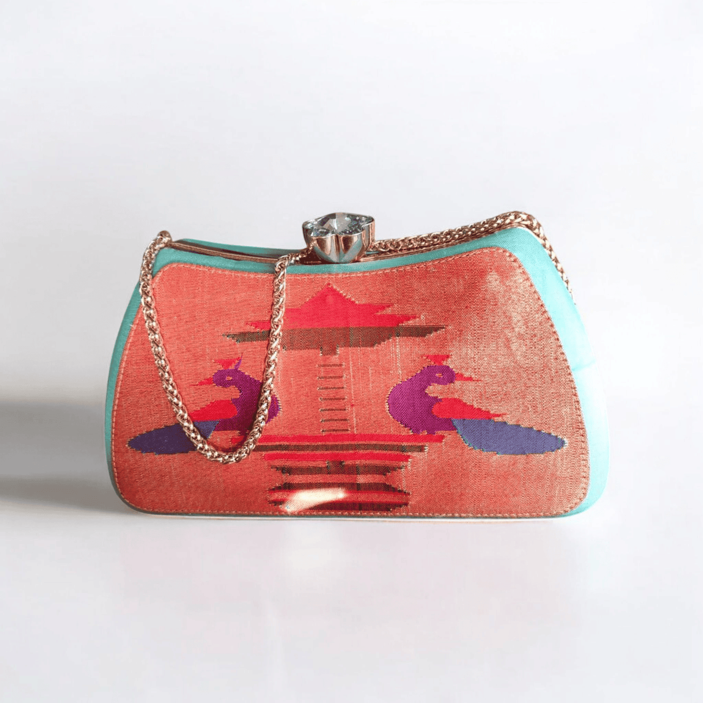 Handmade Peacock Pavilion Silk Handbag – A Blend of Tradition and Elegance